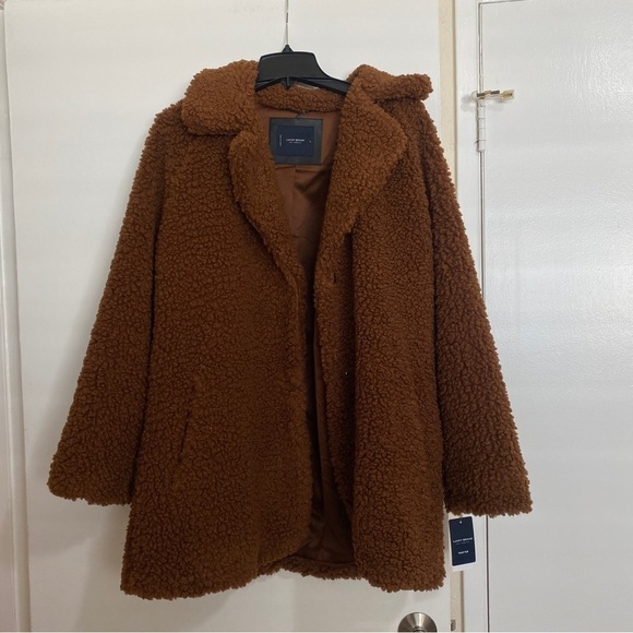 Lucky Brand Jackets & Blazers - NWT Lucky Brand Faux Shearling Snap Button Coat